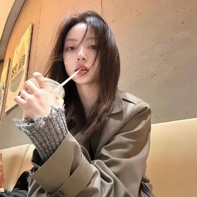 海边电影院海报